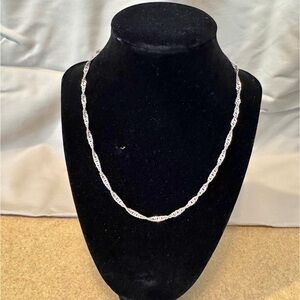 Vintage 925 sterling silver chain with a distinctive twisted design